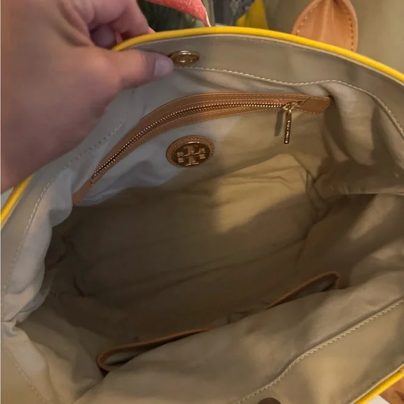 Tory Burch Tan and Yellow Tote Bag - Picture 4 of 10